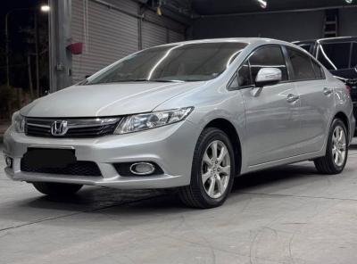 Foto de HONDA CIVIC EXS AT 1.8 2013, color gris, en San Juan