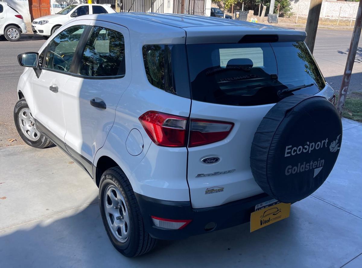 Foto de FORD ECO SPORT Eco sport 2023, color blanco, en San Juan