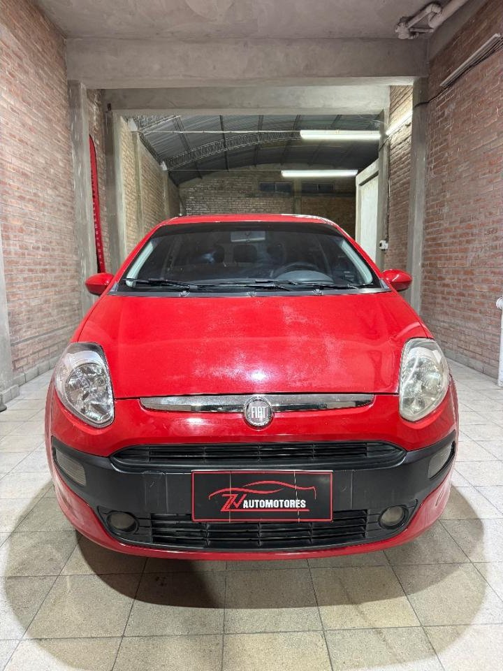 Foto de FIAT PUNTO Novo 2015, color sin color especificado, en San Juan