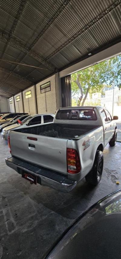 Miniatura de TOYOTA HILUX Dx 4x4