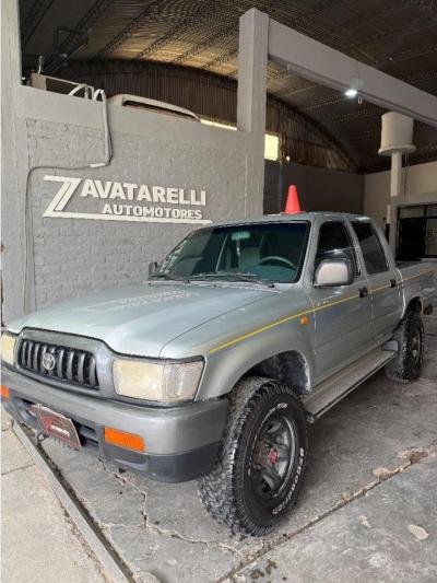 Foto de TOYOTA HILUX Dlx 2004, color sin color especificado, en San Juan