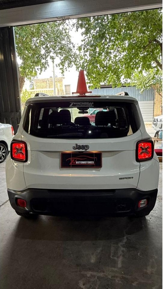 Foto de CHRYSLER / DODGE JEEP RENEGADE Renegade sport 2019, color sin color especificado, en San Juan