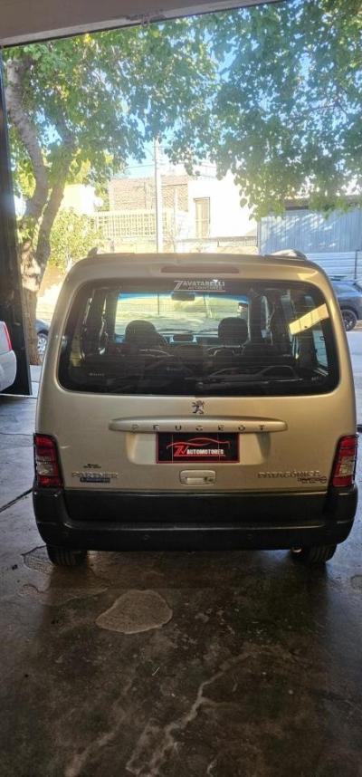 Miniatura de PEUGEOT PARTNER Partner patagonica 1.6
