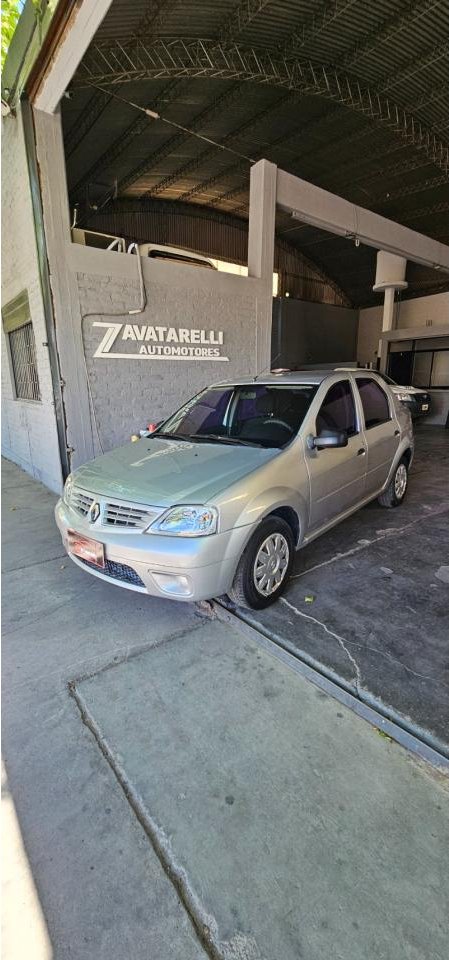 Foto de RENAULT LOGAN Authentique 2010, color sin color especificado, en San Juan