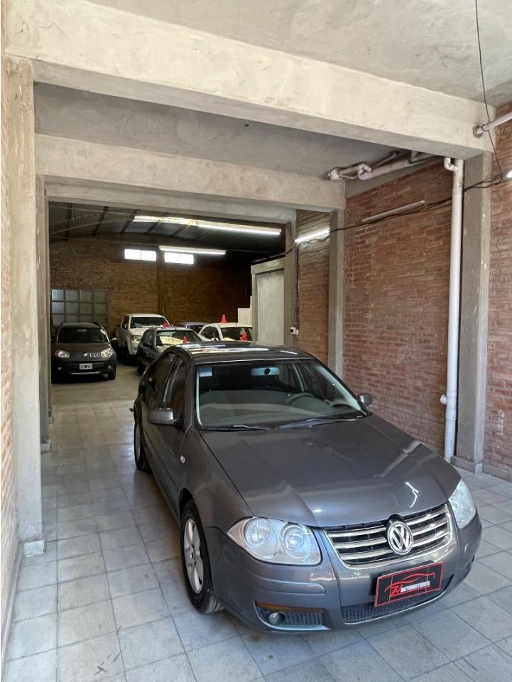 Foto de VOLKSWAGEN BORA TDI trenline 2013, color sin color especificado, en San Juan