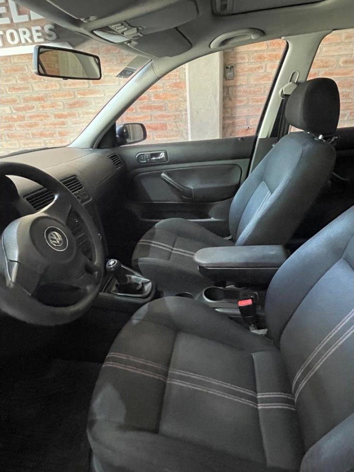 Foto de VOLKSWAGEN BORA TDI trenline 2013, color sin color especificado, en San Juan