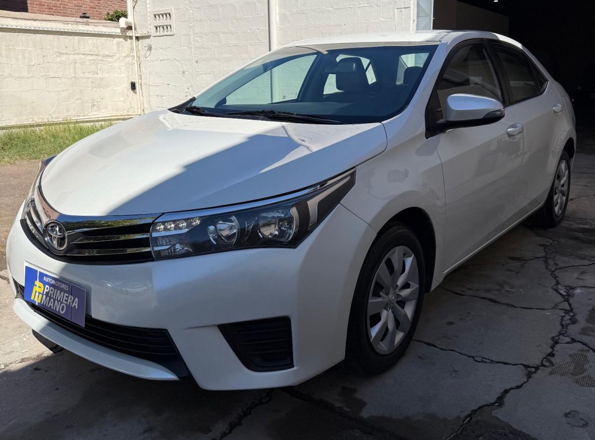Foto de TOYOTA COROLLA Xli 2015, color blanco, en San Juan