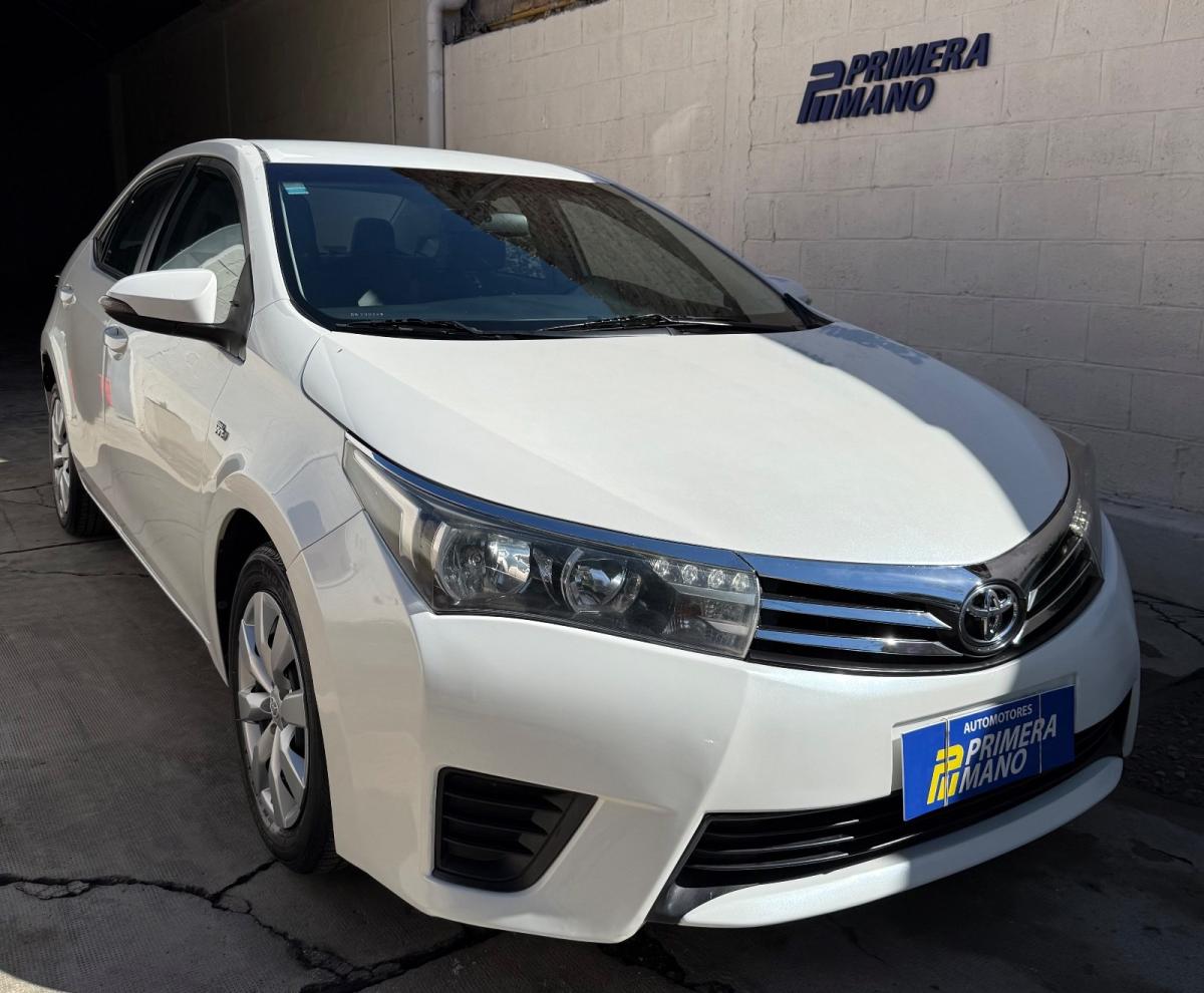 Foto de TOYOTA COROLLA Xli 2015, color blanco, en San Juan
