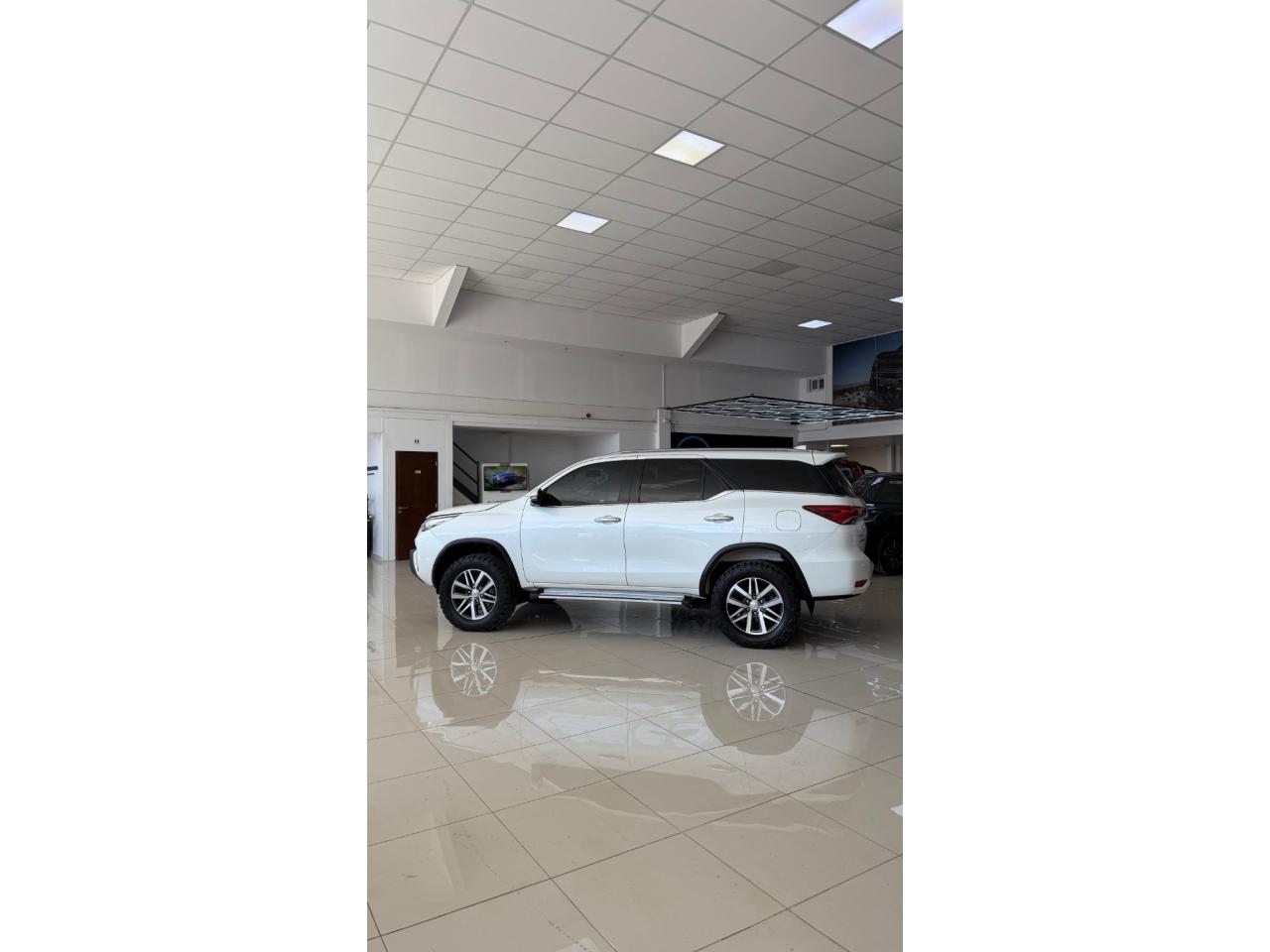 Foto de TOYOTA SW4 SRX 4x4 at 2018, color sin color especificado, en San Juan