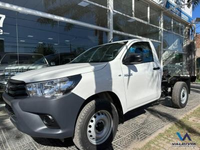 Foto de TOYOTA HILUX 4x4 Chasis 2026, color sin color especificado, en San Juan