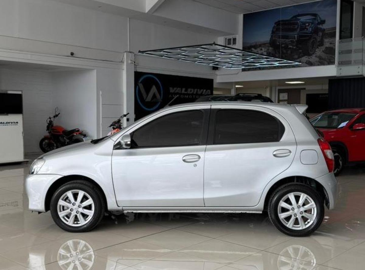 Foto de TOYOTA ETIOS XLS AT 2016, color sin color especificado, en San Juan