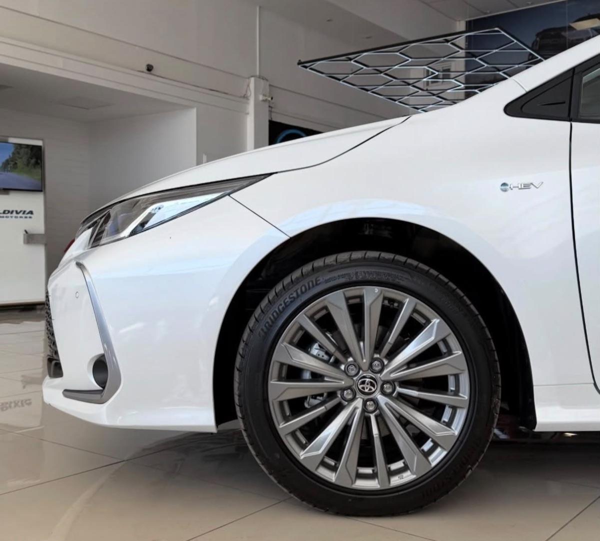 Foto de TOYOTA COROLLA XEI Hybrid 1.8 E-CVT 2026, color sin color especificado, en San Juan