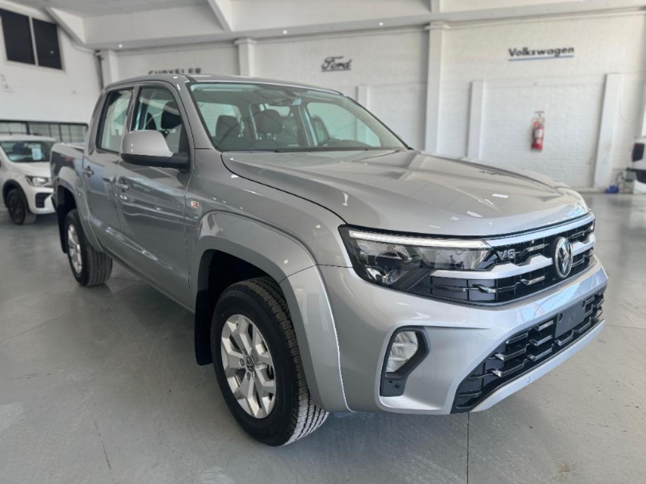 Foto de VOLKSWAGEN AMAROK Amarok Comfortline V6 2026, color sin color especificado, en San Juan