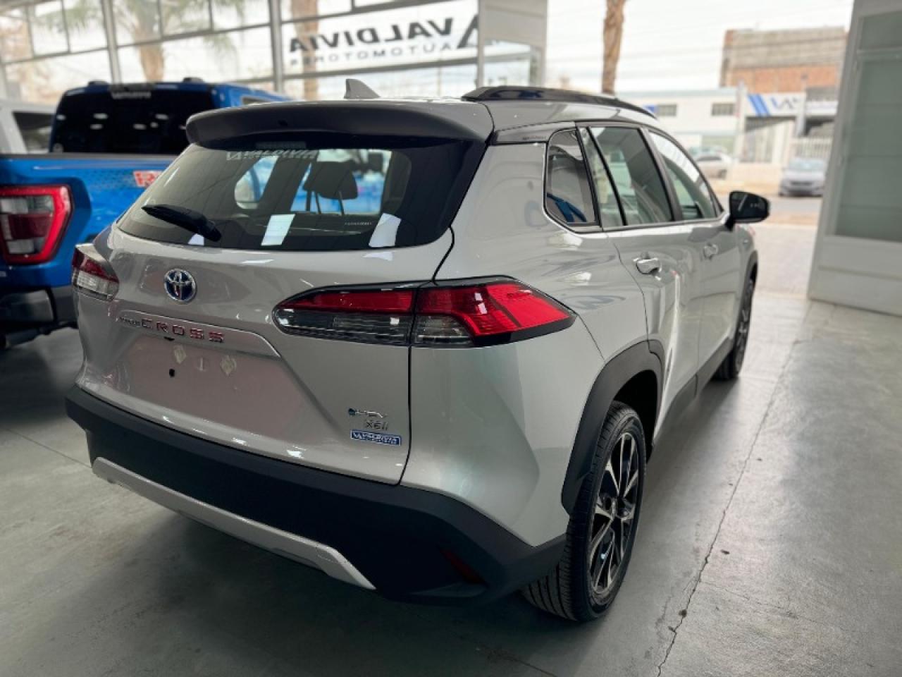 Foto de TOYOTA COROLLA CROSS XEI HYBRID 2026, color sin color especificado, en San Juan