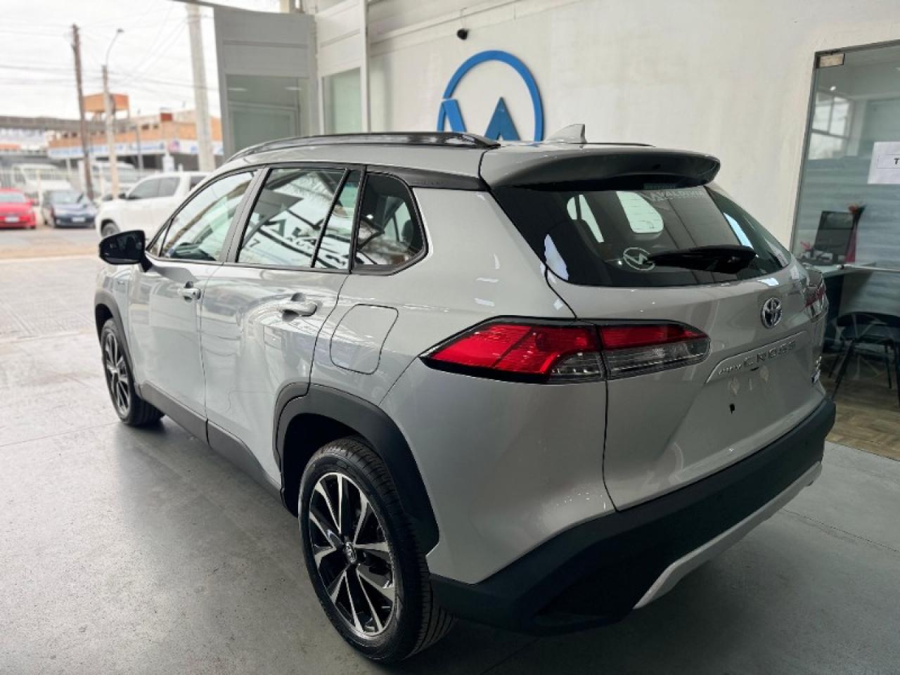 Foto de TOYOTA COROLLA CROSS XEI HYBRID 2026, color sin color especificado, en San Juan