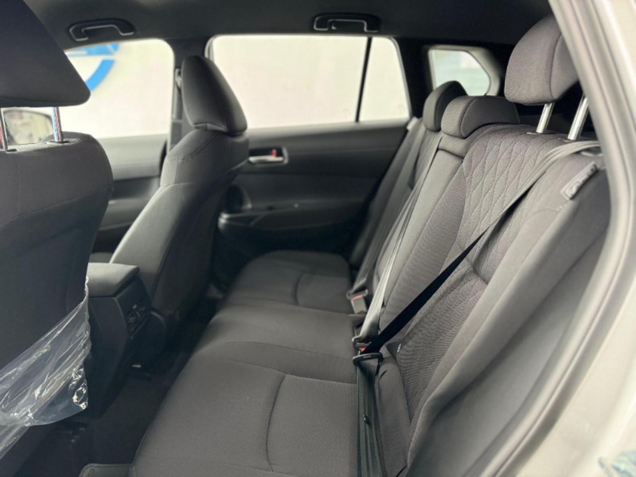 Foto de TOYOTA COROLLA CROSS XEI HYBRID 2026, color sin color especificado, en San Juan