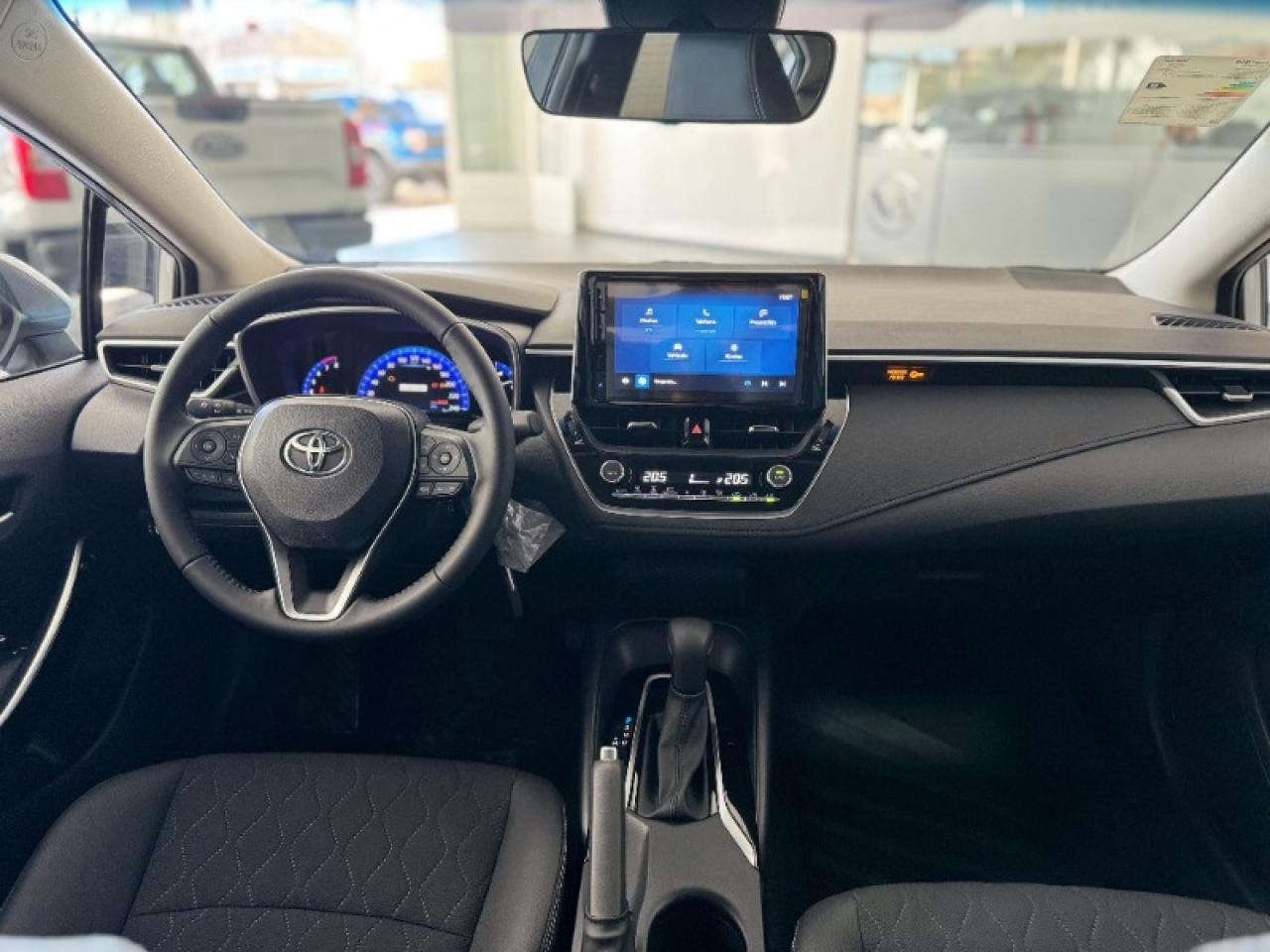 Foto de TOYOTA COROLLA XEI CVT 2026, color sin color especificado, en San Juan