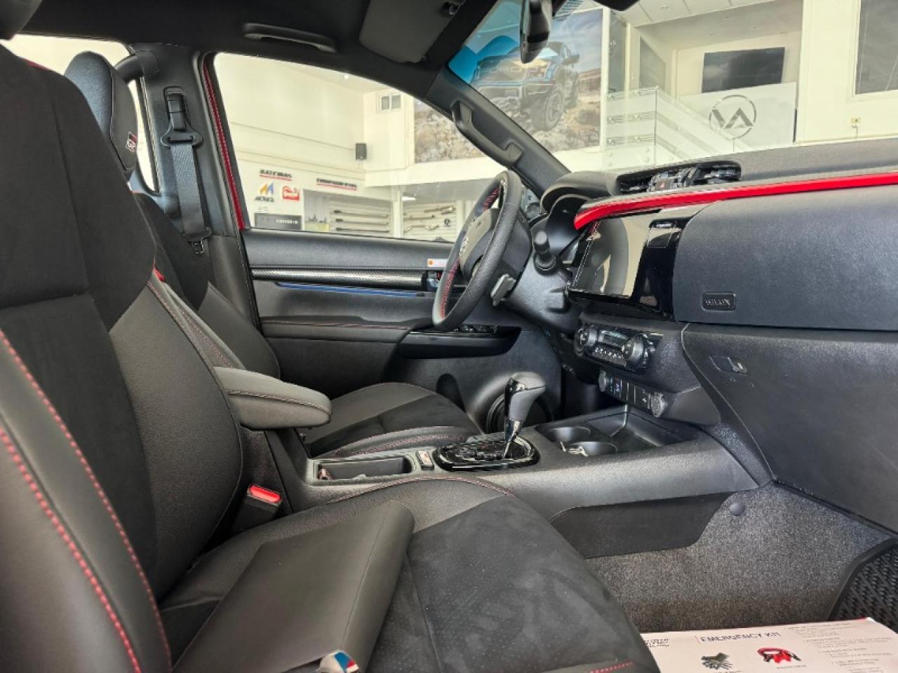 Foto de TOYOTA HILUX GR-SPORT IV NUEVA GENERACION 2026, color sin color especificado, en San Juan