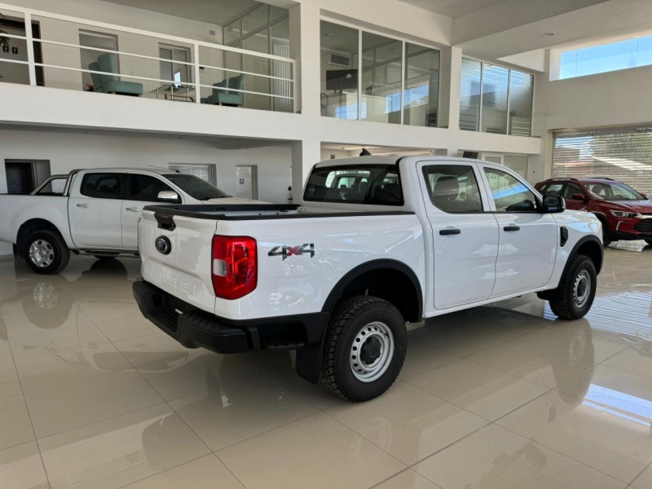 Foto de FORD RANGER Ford Ranger XL 2.0 Turbo 4x4 0km 2026, color sin color especificado, en San Juan