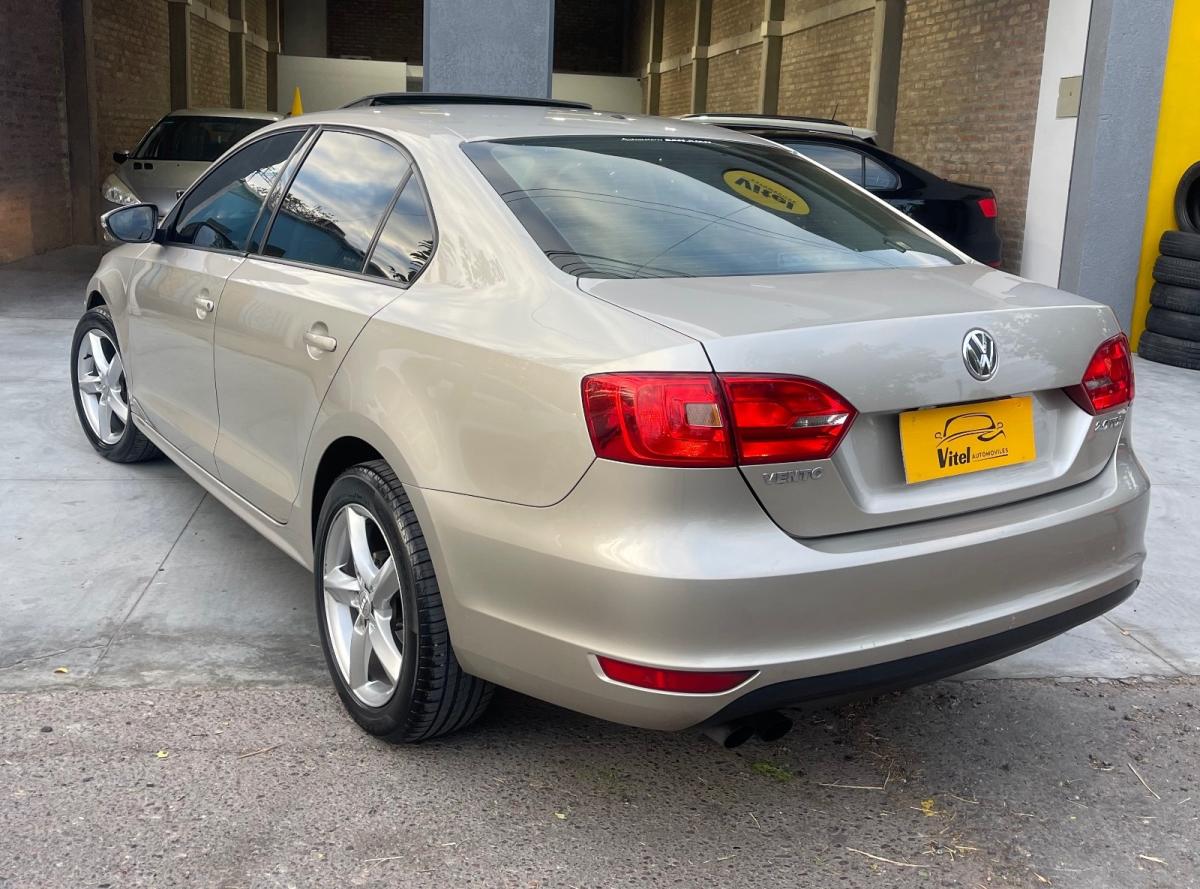 Foto de VOLKSWAGEN VENTO Advance 2.0 tdi 2012, color sin color especificado, en San Juan