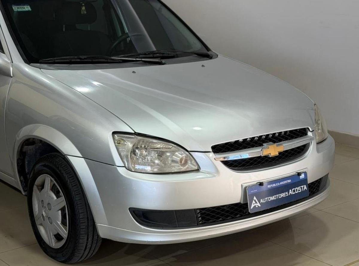 Foto de CHEVROLET CLASSIC LS ABS 1.4 2016, color gris, en San Juan