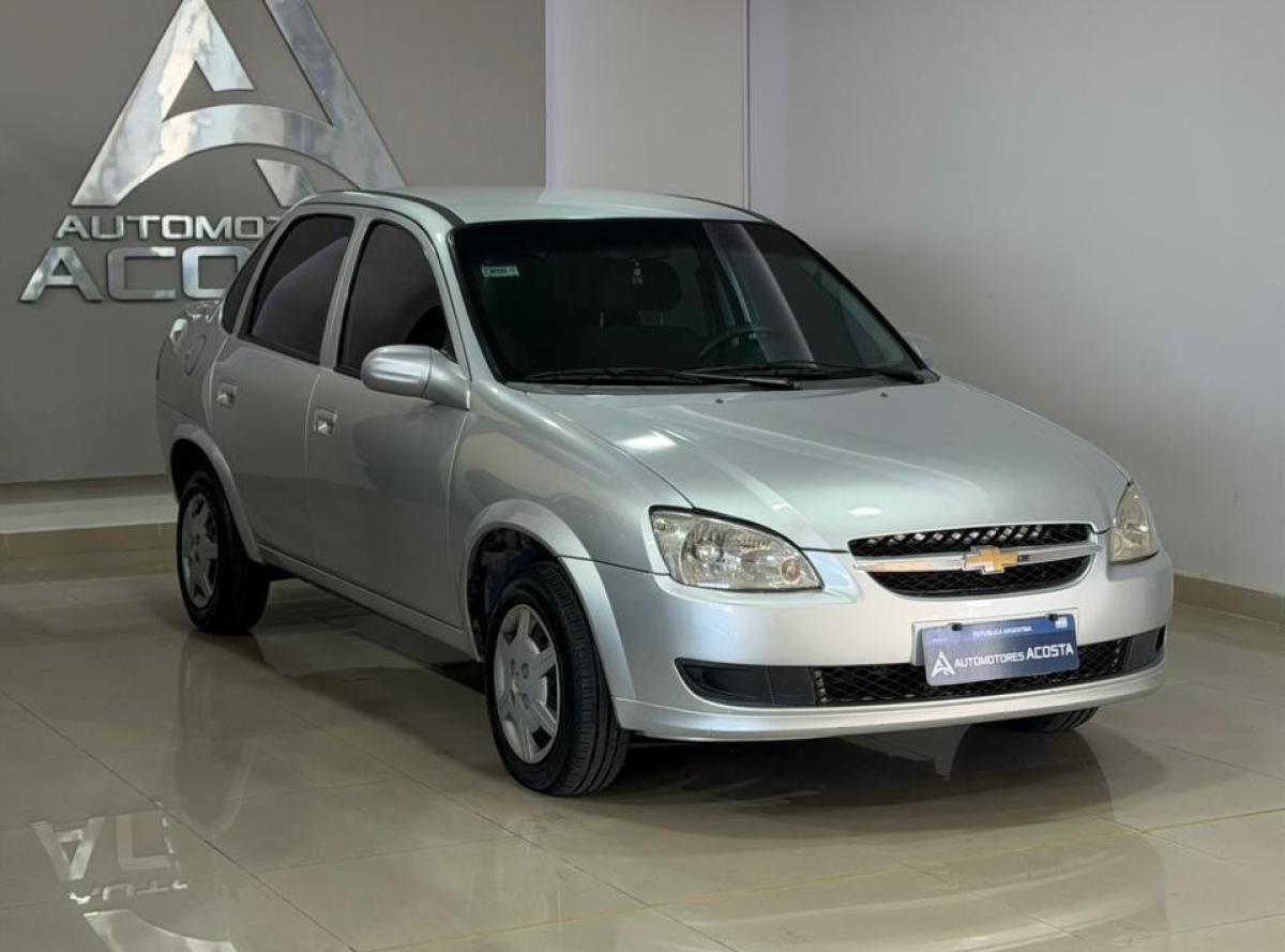 Foto de CHEVROLET CLASSIC LS ABS 1.4 2016, color gris, en San Juan