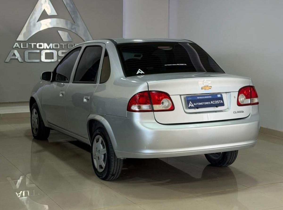 Foto de CHEVROLET CLASSIC LS ABS 1.4 2016, color gris, en San Juan