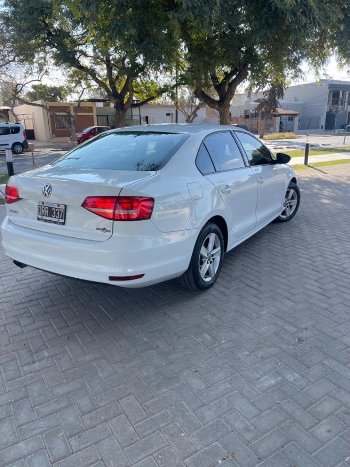Foto de VOLKSWAGEN VENTO Avance 2015, color sin color especificado, en San Juan