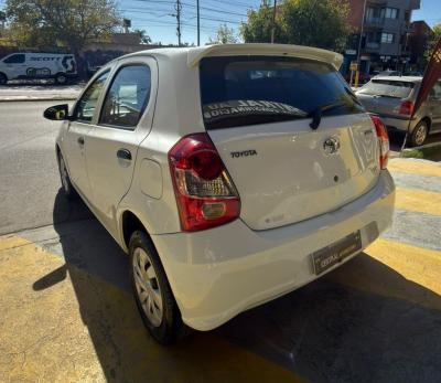 Miniatura de TOYOTA ETIOS x 1.5