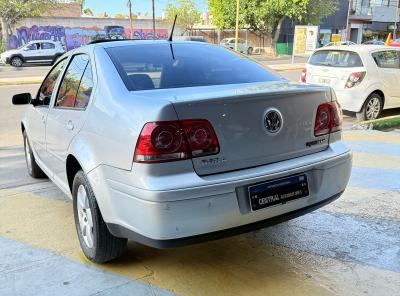 Miniatura de VOLKSWAGEN BORA 1.9 tdi