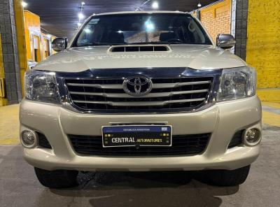 Miniatura de TOYOTA HILUX srv 4x4