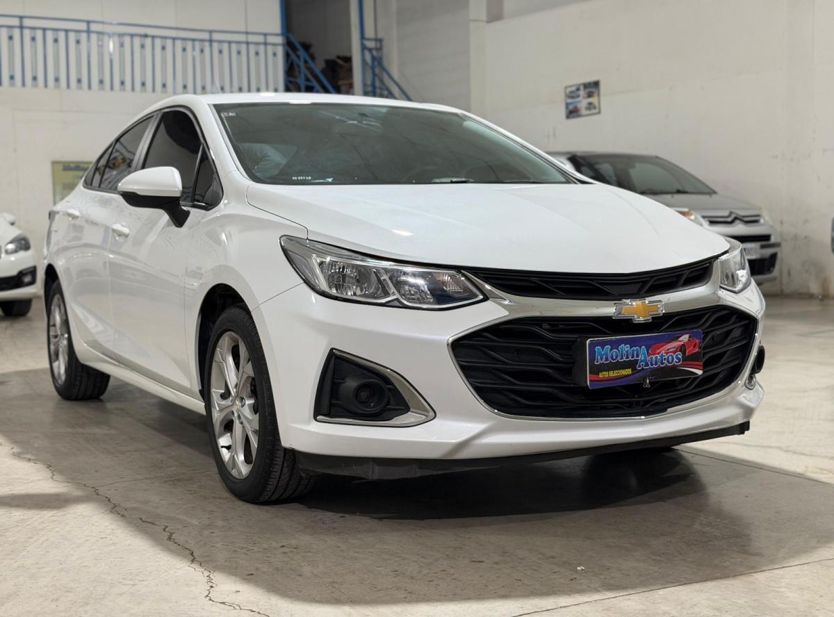 Foto de CHEVROLET CRUZE 1.4T-LT Automático 2023, color blanco, en San Juan