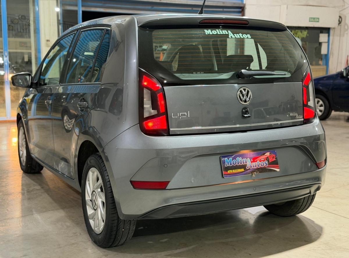Foto de VOLKSWAGEN UP 1.0 High 2018, color gris, en San Juan