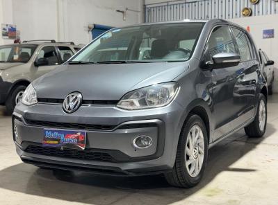 Foto de VOLKSWAGEN UP 1.0 High 2018, color gris, en San Juan