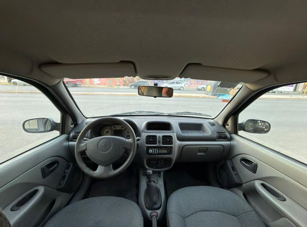 Foto de RENAULT CLIO pack plus 2008, color negro, en San Juan