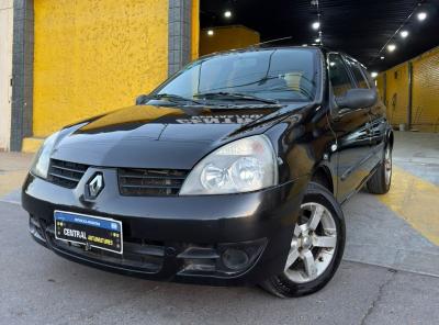 Foto de RENAULT CLIO pack plus 2008, color negro, en San Juan