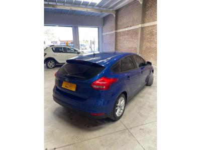 Miniatura de FORD FOCUS S 1.6
