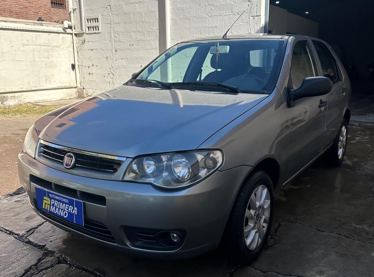 Foto de FIAT PALIO 1.4 fire 2015, color plata, en San Juan