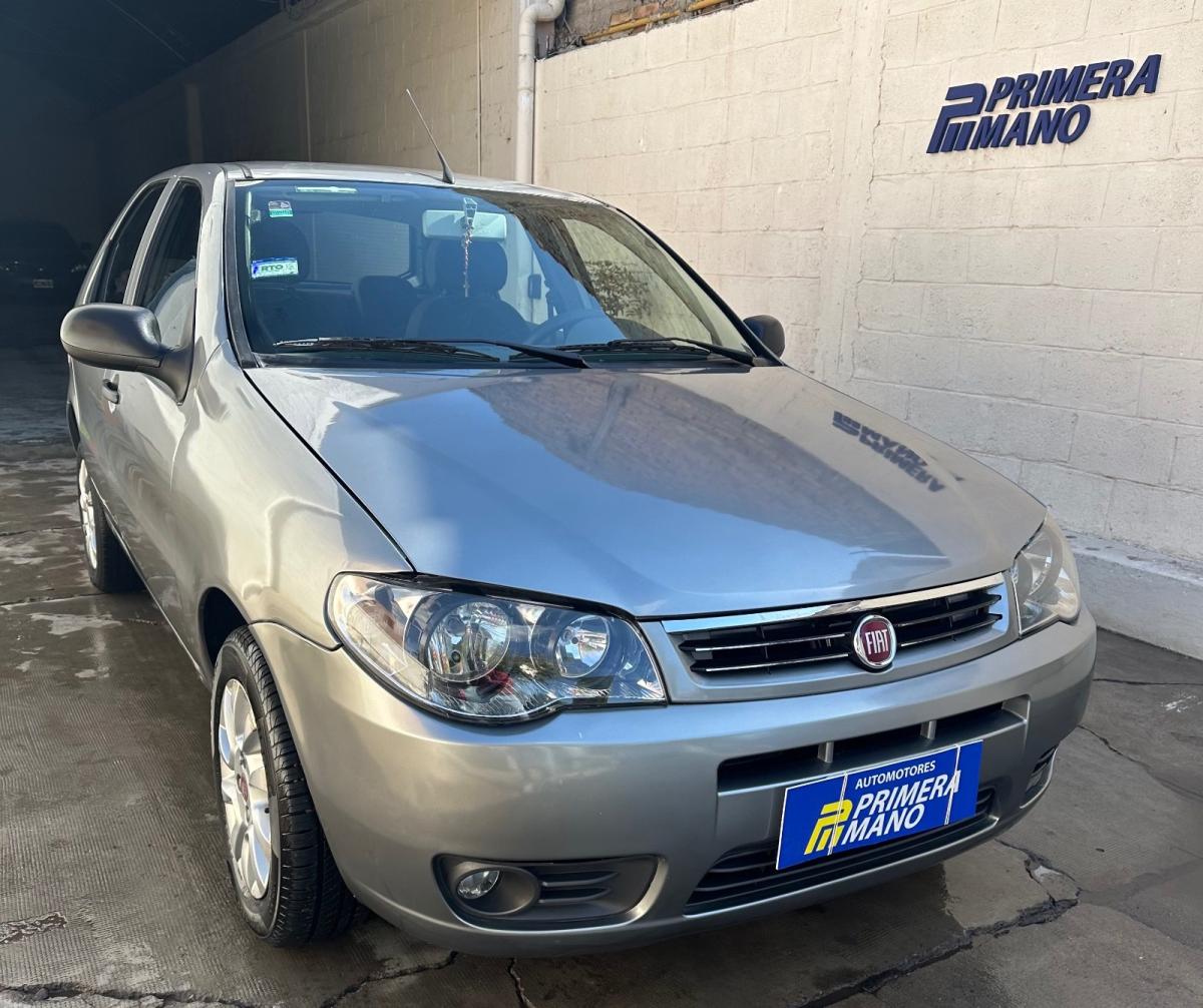 Foto de FIAT PALIO 1.4 fire 2015, color plata, en San Juan