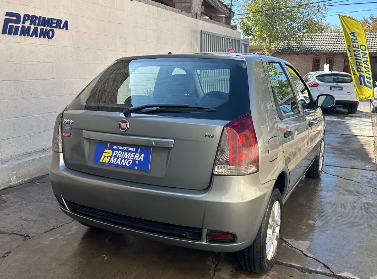 Foto de FIAT PALIO 1.4 fire 2015, color plata, en San Juan