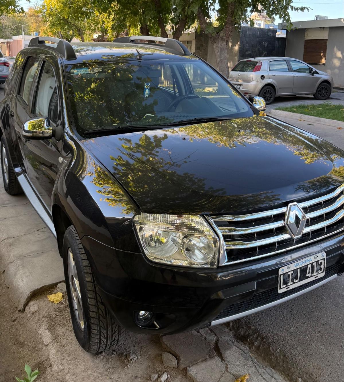 Foto de RENAULT DUSTER 2.0 4x2 privilege 2012, color negro, en San Juan