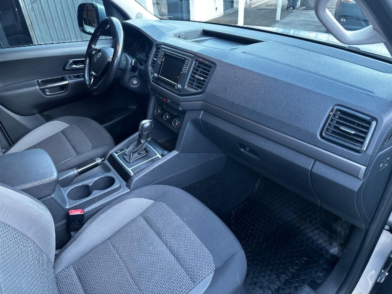 Foto de VOLKSWAGEN AMAROK Confortline Automática 2020, color sin color especificado, en San Juan