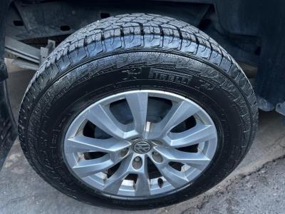 Miniatura de VOLKSWAGEN AMAROK Confortline Automática
