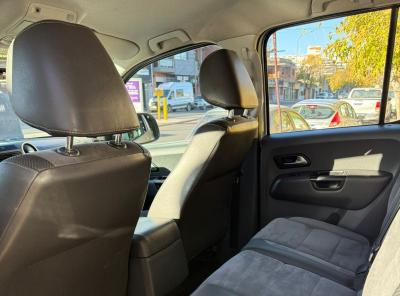 Miniatura de VOLKSWAGEN AMAROK DARK LABEL 4X2
