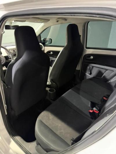 Miniatura de VOLKSWAGEN UP HIGHLINE 1.0
