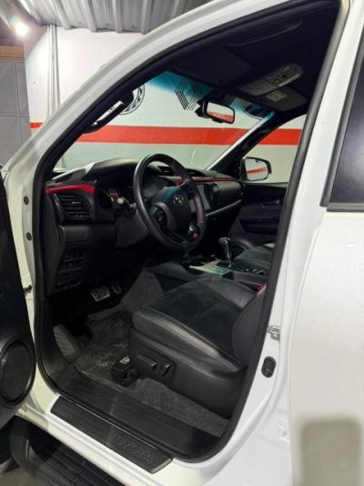 Miniatura de TOYOTA HILUX GR 2.8 IV