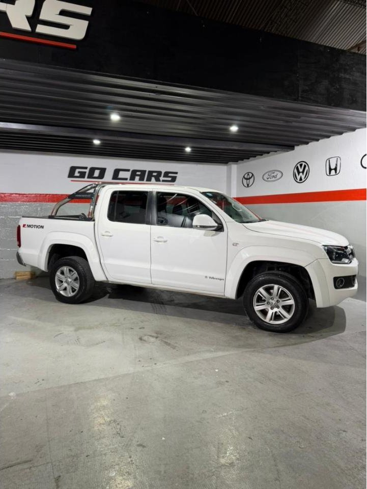 Foto de VOLKSWAGEN AMAROK HIGHLINE 4X4 2010, color blanco, en San Juan