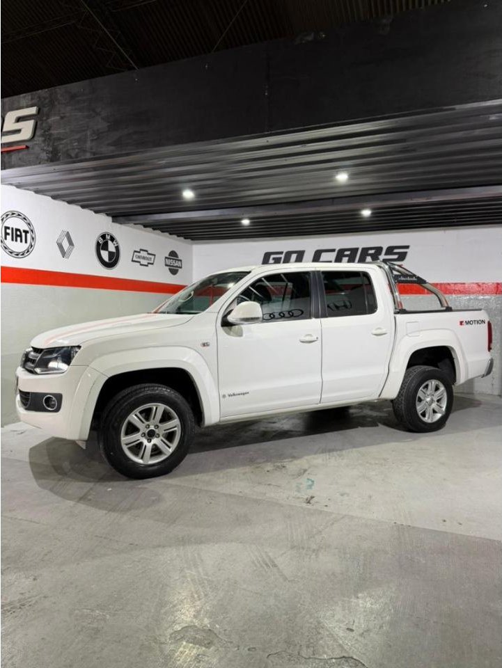 Foto de VOLKSWAGEN AMAROK HIGHLINE 4X4 2010, color blanco, en San Juan