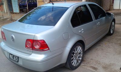 Miniatura de VOLKSWAGEN BORA 1.9 TDI Trendline