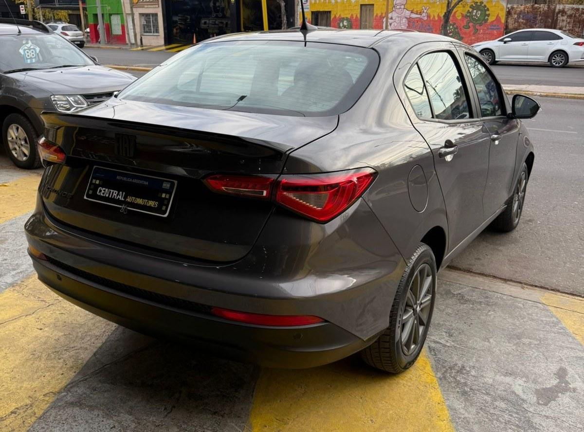 Foto de FIAT CRONOS s design 2023, color gris, en San Juan